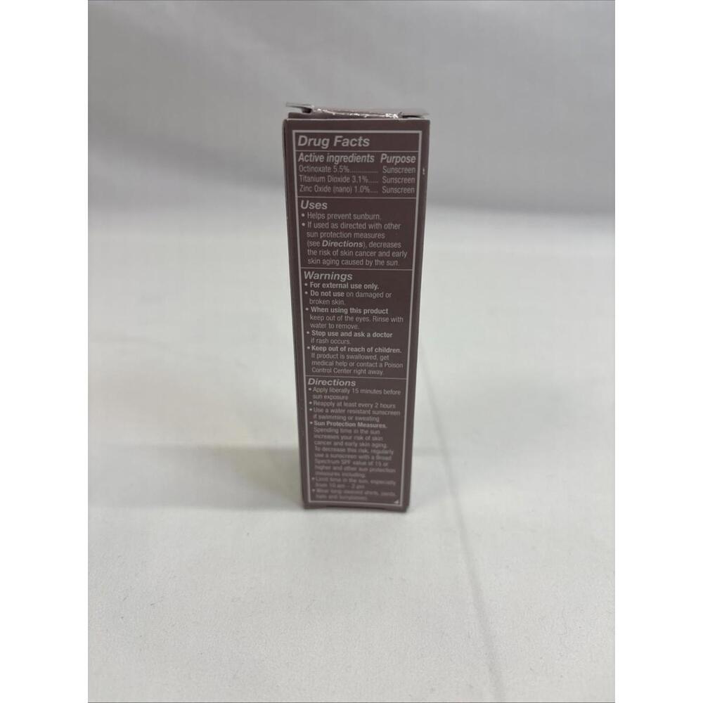 Revlon Illuminance Serum Tint SPF 15 - 201 Creamy Natural - Picture 3 of 5